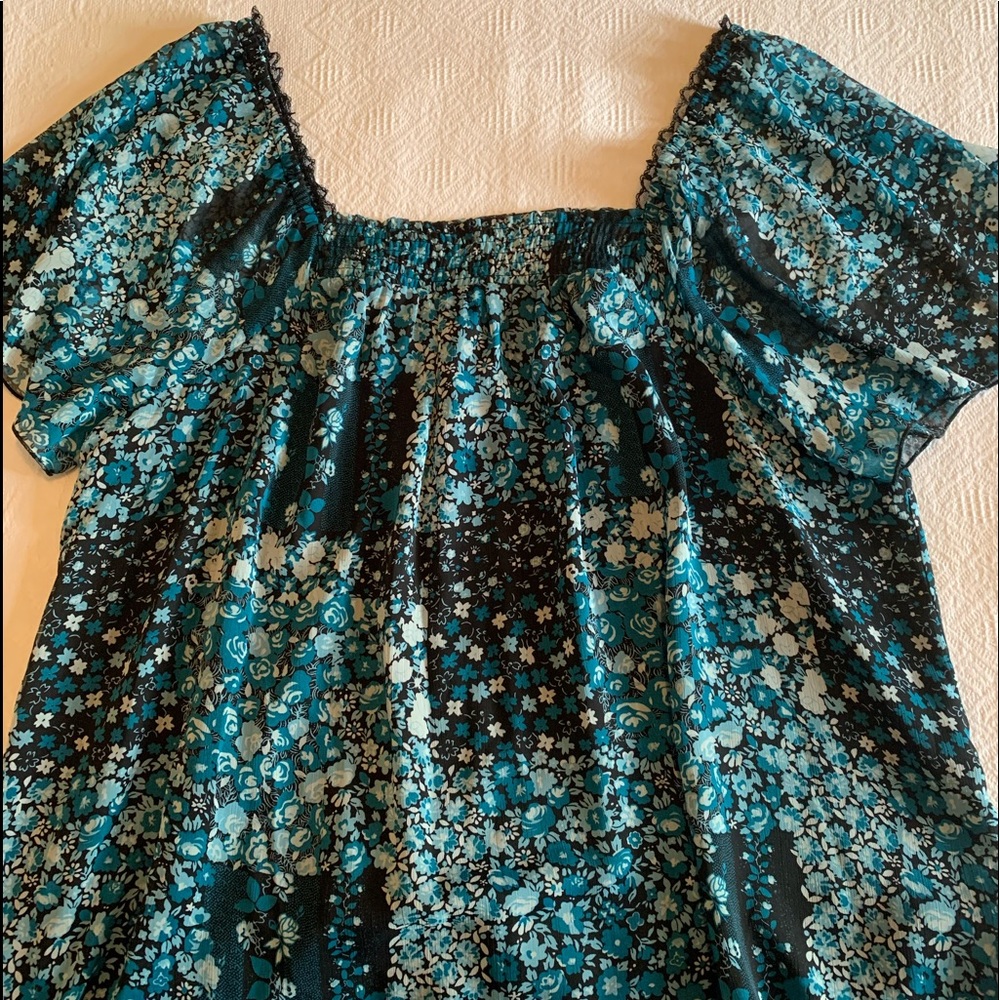 Fashion Bug Women’s top, Size 22/24W